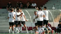 Tugas Penting Johnny Jansen di Bali United: Memutus Gap Pemain Inti dan Cadangan