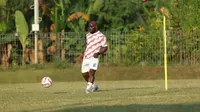 Hormati Sanksi Komdis FIFA, Persis Solo Siap Parkir Fuad Sule 9 Laga di Super League 2025/2026